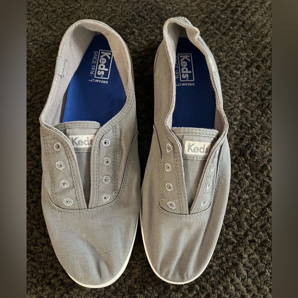 Keds Chillax Slip-Ons